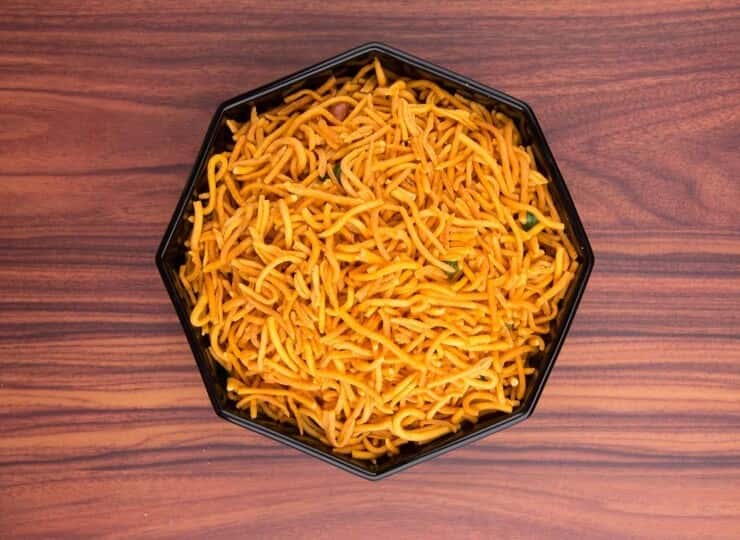 تصویر 3 از خرید نودل طعم ادویه کاری + قیمت فروش استثنایی